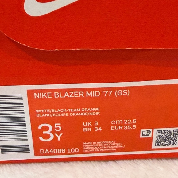 Nike Blazer Mid 77 GS High Top Leather Sneakers 3Y White Black - Picture 15 of 15